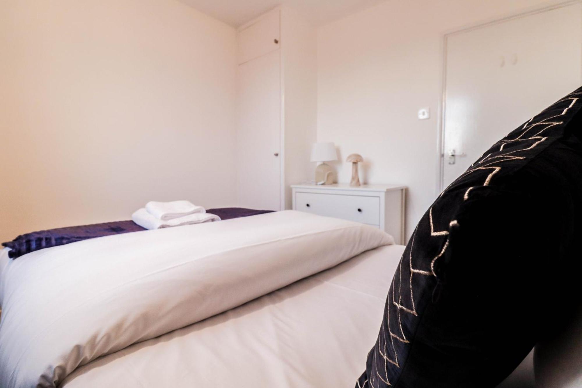 Charming 3-bedroom Flat Clapham Comfort Apartment