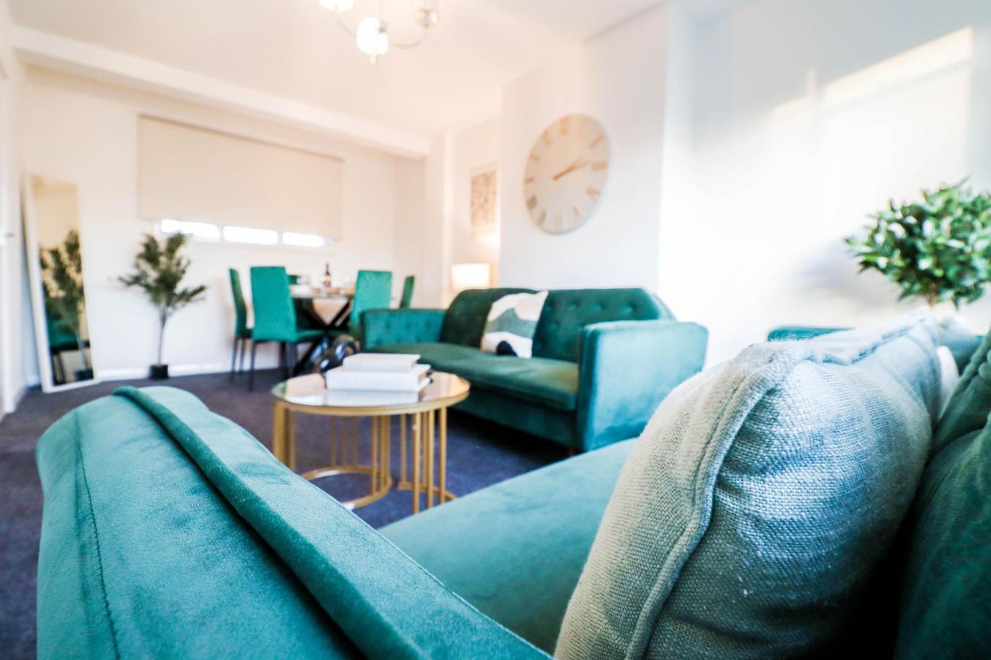 Charming 3-bedroom Flat Clapham Comfort *